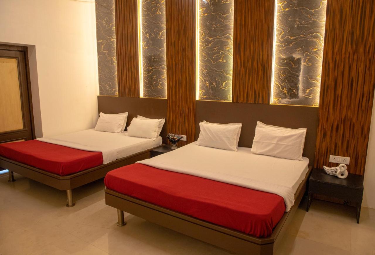 Empire Royale Hotel Bombaj Zewnętrze zdjęcie